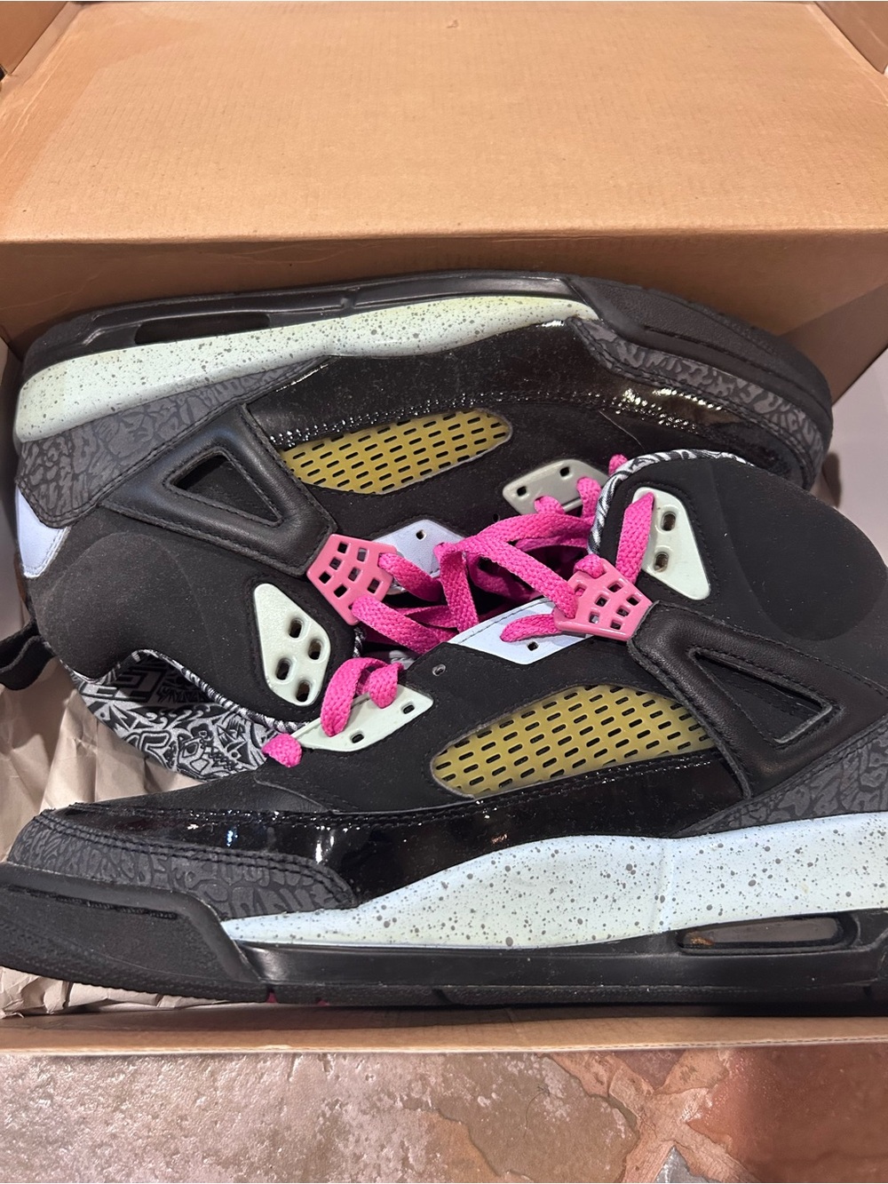 Women Jordan Sneakers spiz’ike